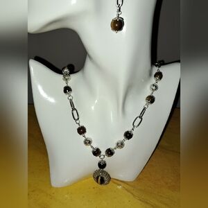 Vintage Inspired Tigereye, Silver Filligree Pendant & Earring Set, Magnet Clasp